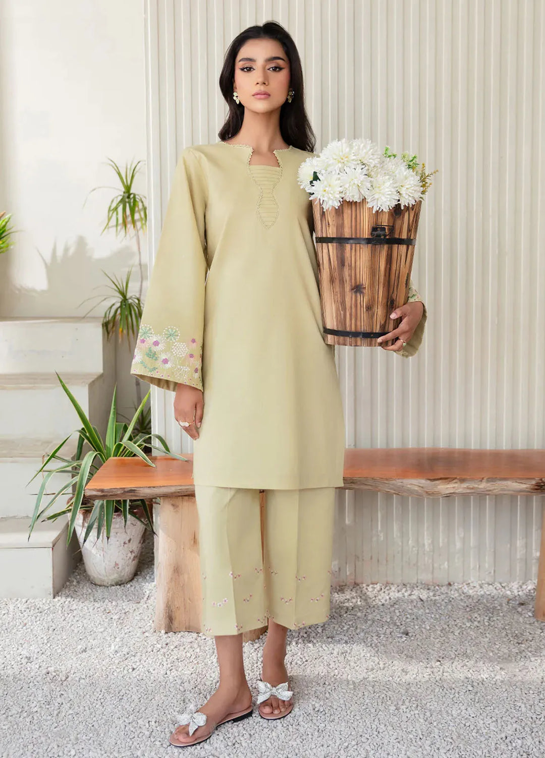 Dusk Glow by Aleen Pret Embroidered Cotton Lawn 2 Piece Suit Eraza