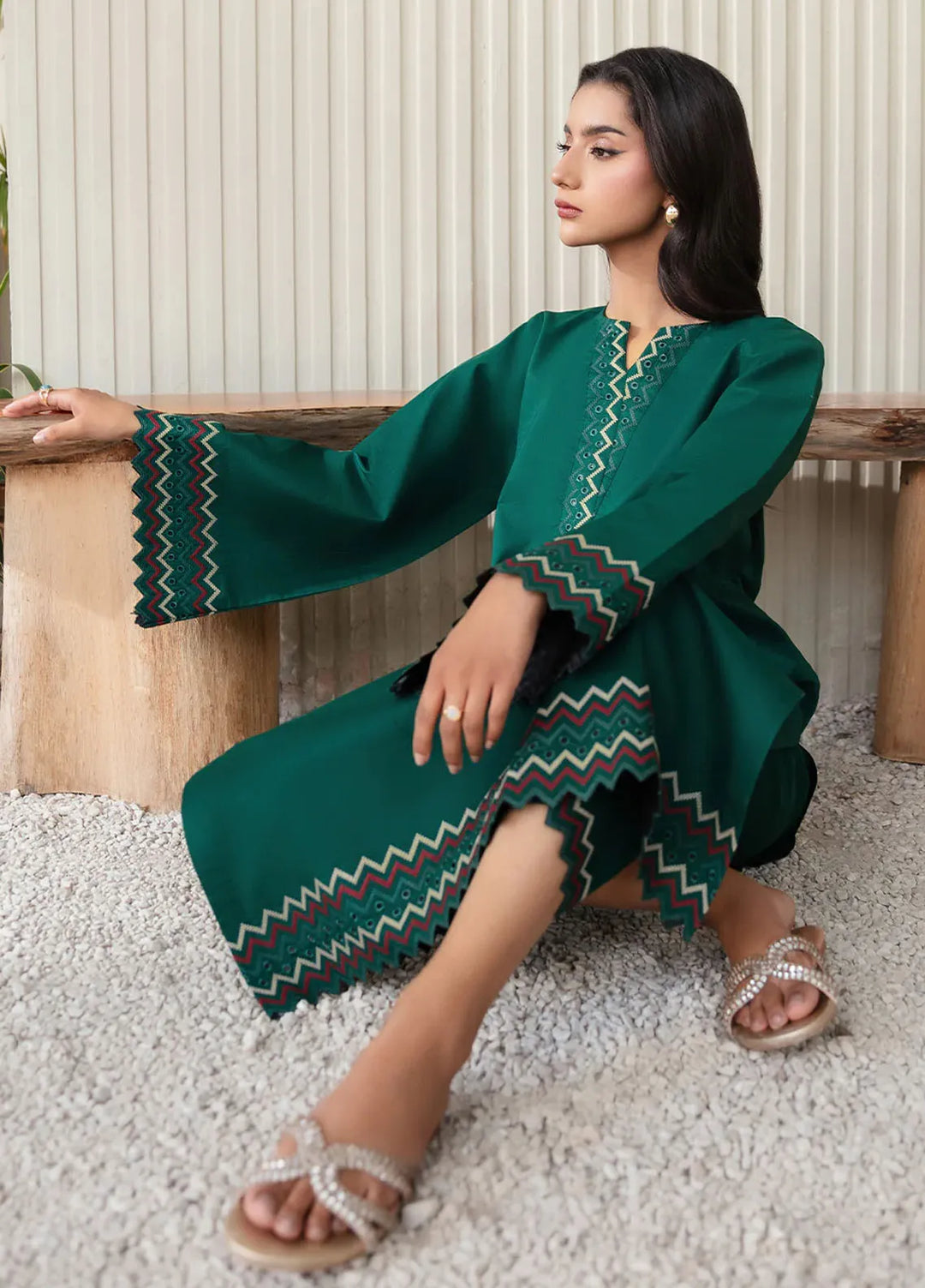 Dusk Glow by Aleen Pret Embroidered Cotton Lawn 2 Piece Suit Lustre