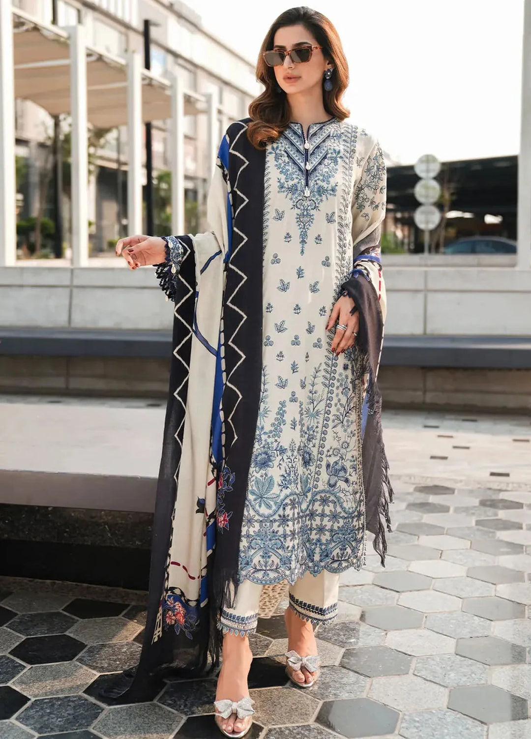 Elaf Embroidered Karandi Suit Unstitched 3 Piece EPW-5B Cherished Memories - Winter Collection