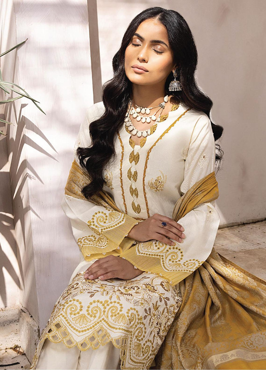 Elak By Humdum Embroidered Khaddar Suits Unstitched 3 Piece HD23EK D-02 - Winter Collection