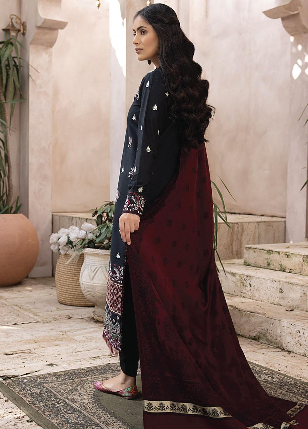 Elak By Humdum Embroidered Khaddar Suits Unstitched 3 Piece HD23EK D-05 - Winter Collection
