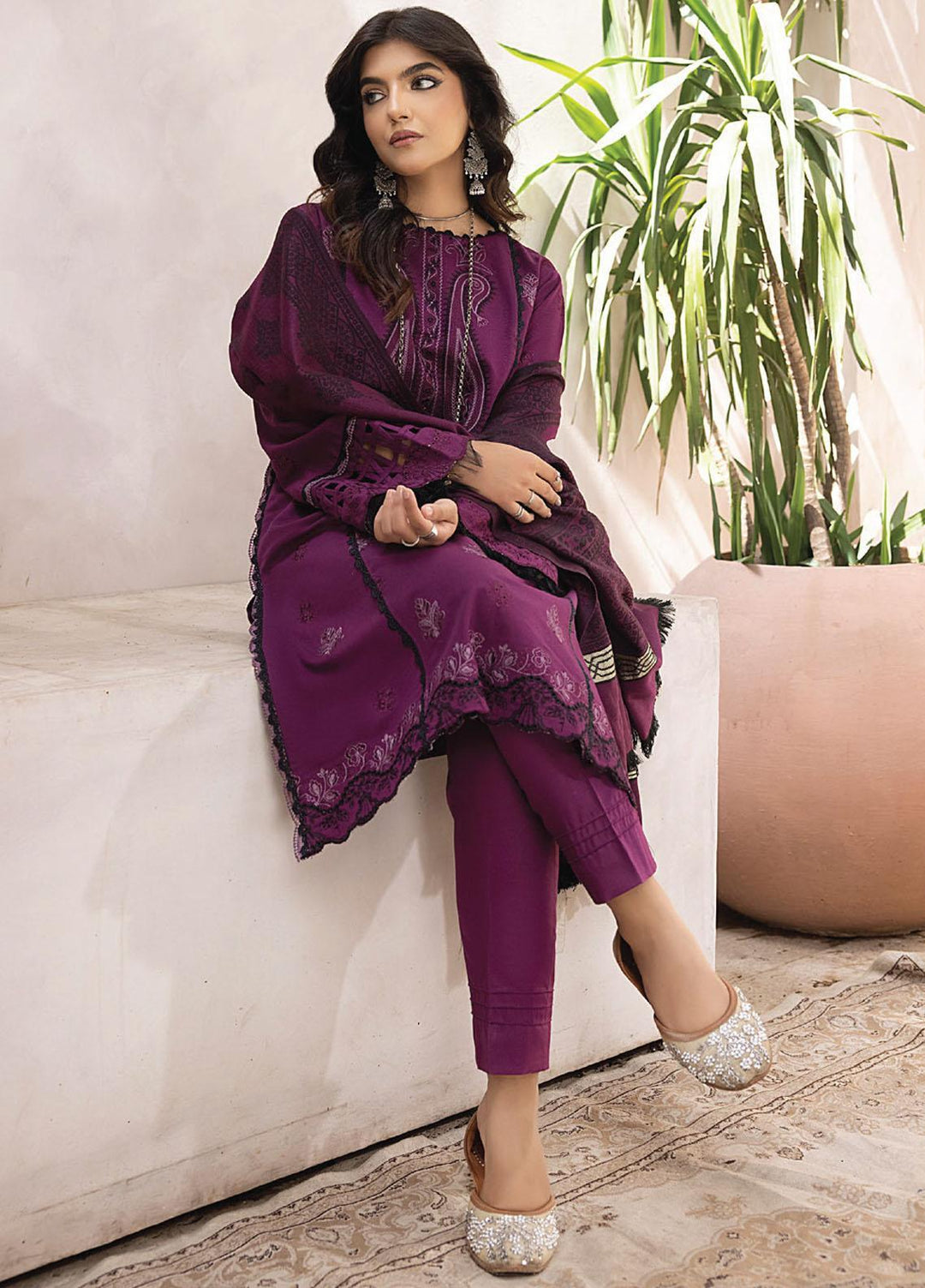 Elak By Humdum Embroidered Khaddar Suits Unstitched 3 Piece HD23EK D-06 - Winter Collection