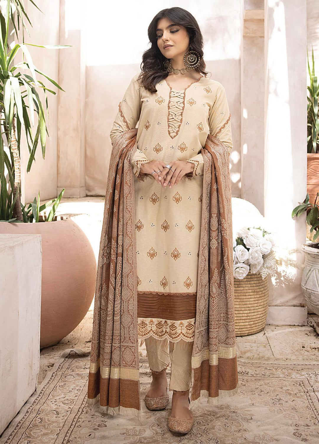 Humdum Winter Elak By Humdum Embroidered Khaddar Suits Unstitched 3 Piece HD23EK D-08 ...