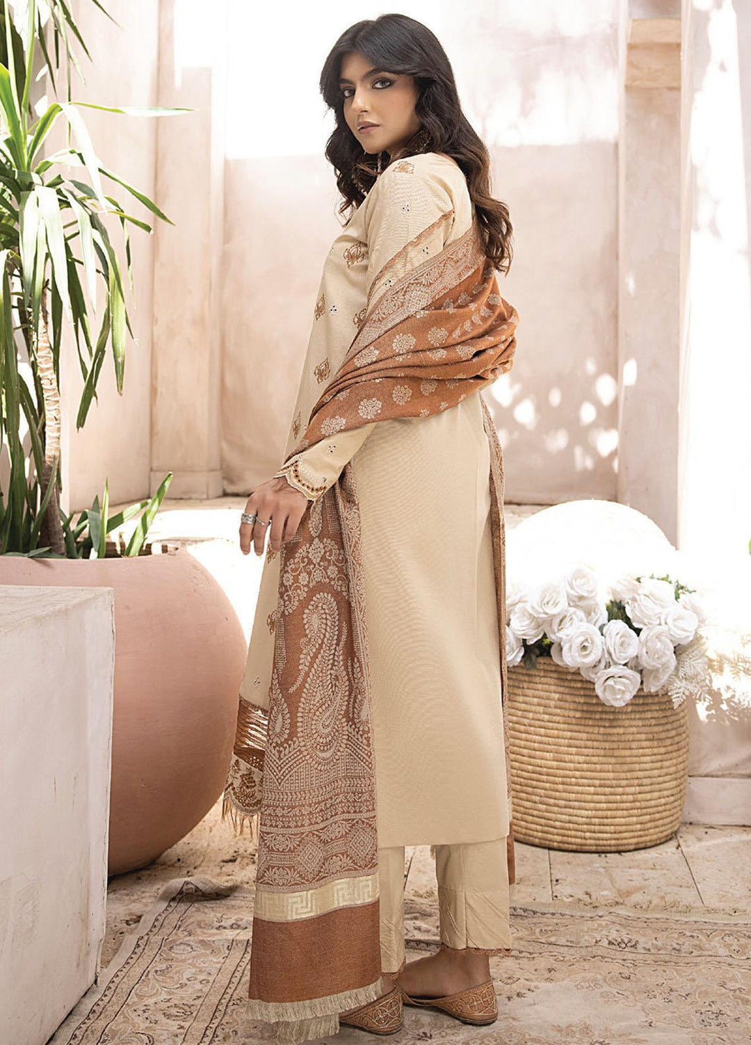 Elak By Humdum Embroidered Khaddar Suits Unstitched 3 Piece HD23EK D-08 - Winter Collection