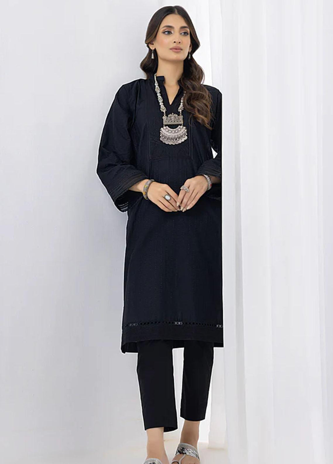 Lakhany Pret Embroidered Cambric Kurti LSM23E LG-SK-0084