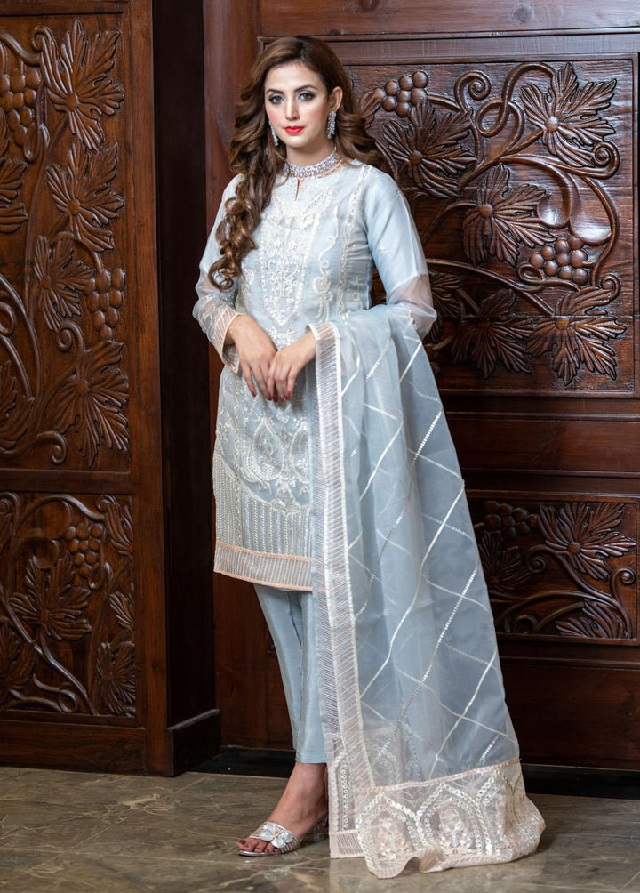 Maryam Malik Pret Embroidered Organza 3 Piece Suit MM23E Wave