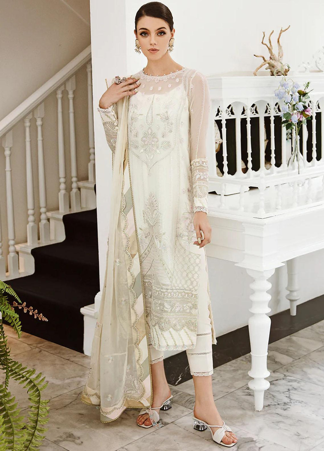 Ella By Saad Shaikh Embroidered Chiffon Suits Unstitched 4 Piece SSK23E DSG003 - Luxury Collection