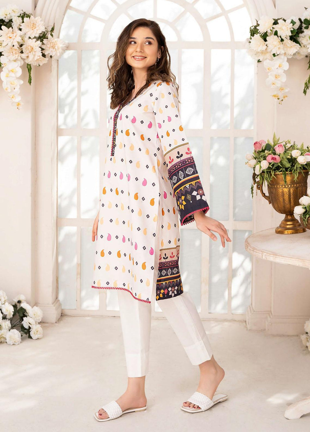 Esra Fashion Casual Pret  Lawn Shirt D-04 White