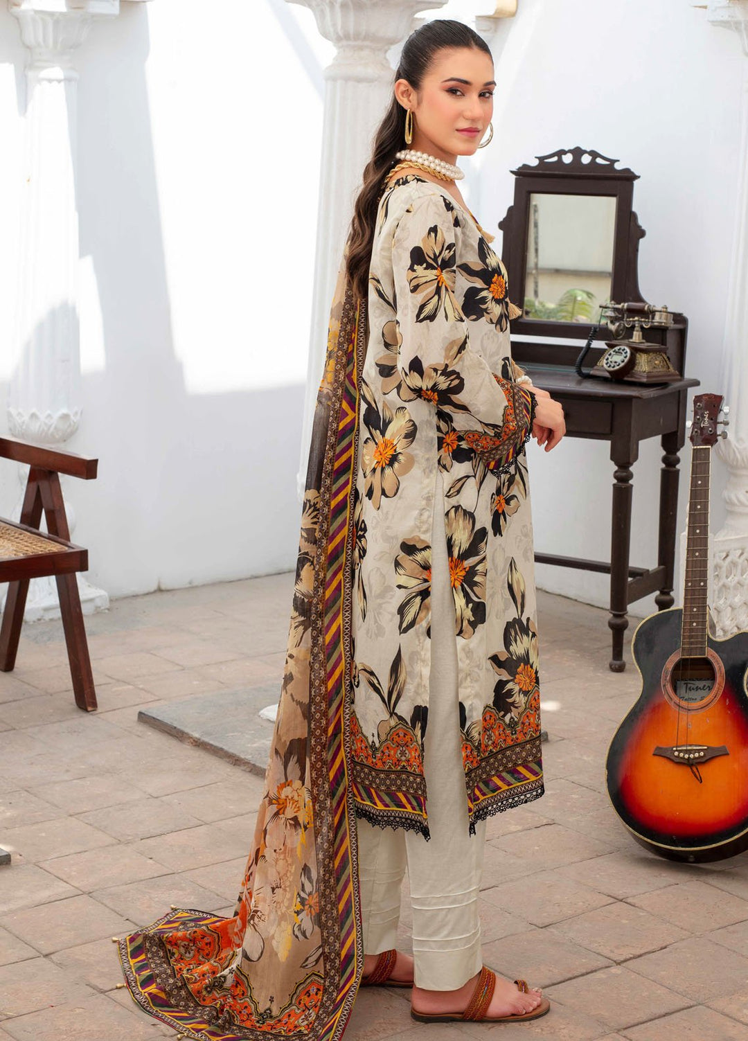 Fabiha by Feroza Digital Printed Lawn Suits Unstitched 3 Piece FZ25FDP D-2 - Summer Collection