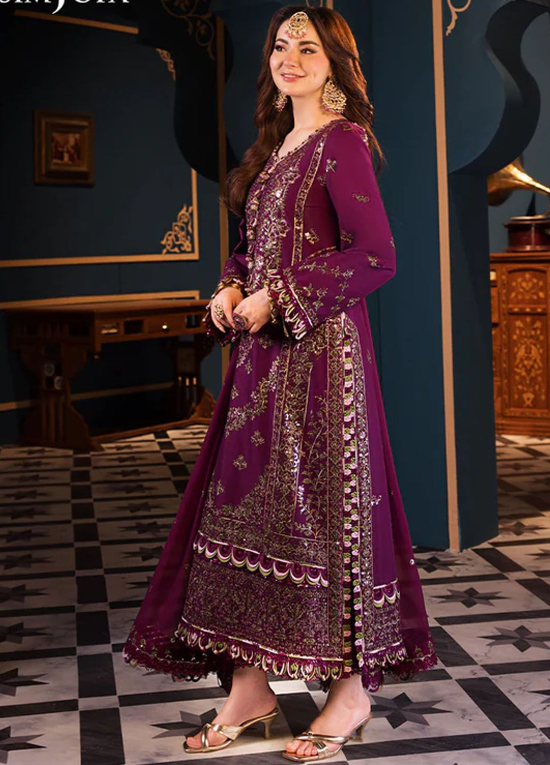 Fasana-e-Ishq By Asim Jofa Embroidered Lawn Suit Unstitched 3 Piece AJ24F AJFI-11 - Luxury Collection