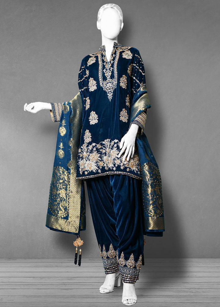 Fashion Porters Luxury Pret  Velvet 3 Piece Suit WFL21-PA6 Aaina