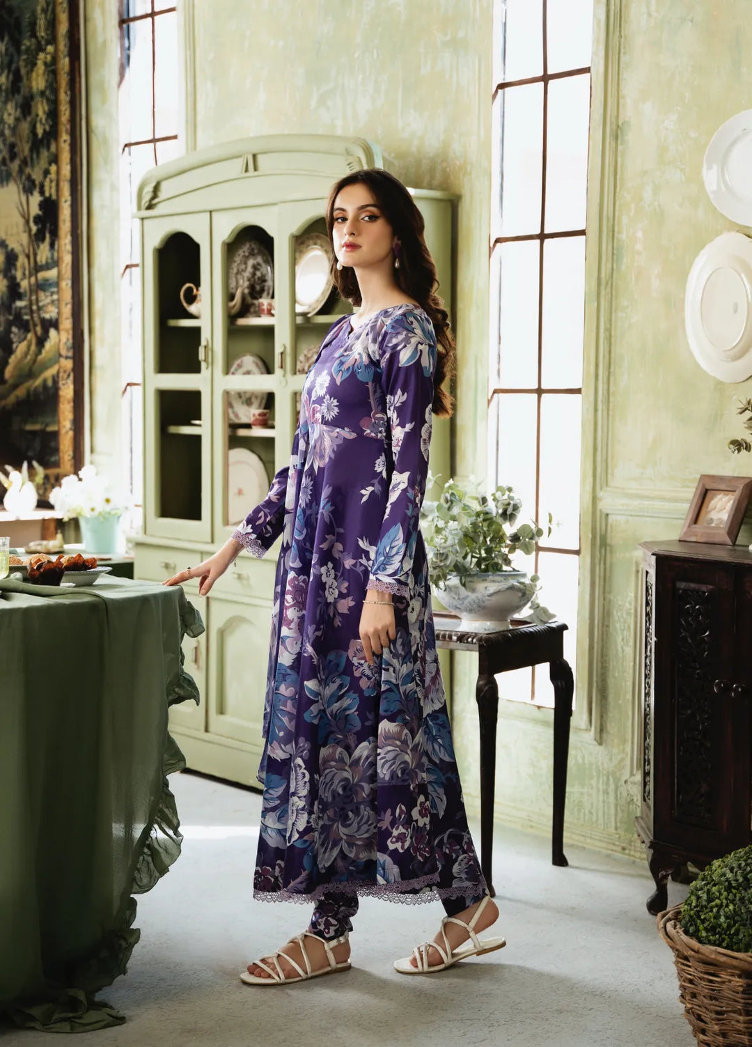 Feathers Pret Printed Lawn 3 Piece Suit Mulberry
