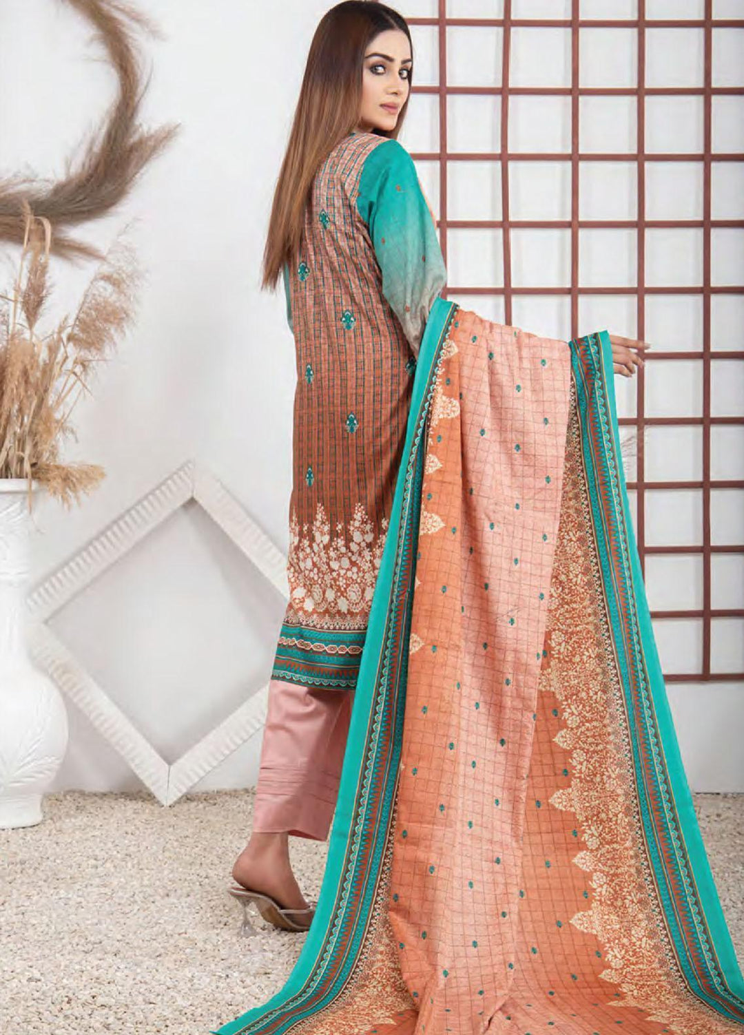 Five Star Printed Lawn Suit Unstitched 3 Piece FS22SL D-117A - Summer Collection