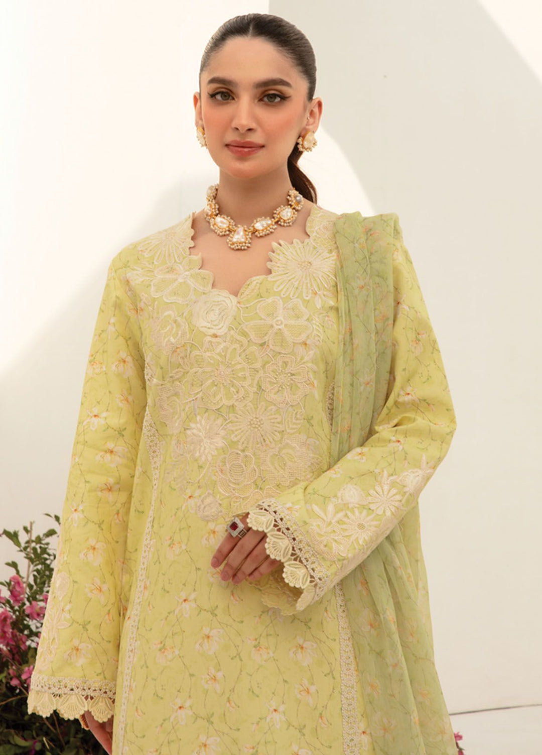 Florance By Rang Rasiya Embroidered Lawn Suits Unstitched 3 Piece RR24F D3 Olivia - Premium Collection