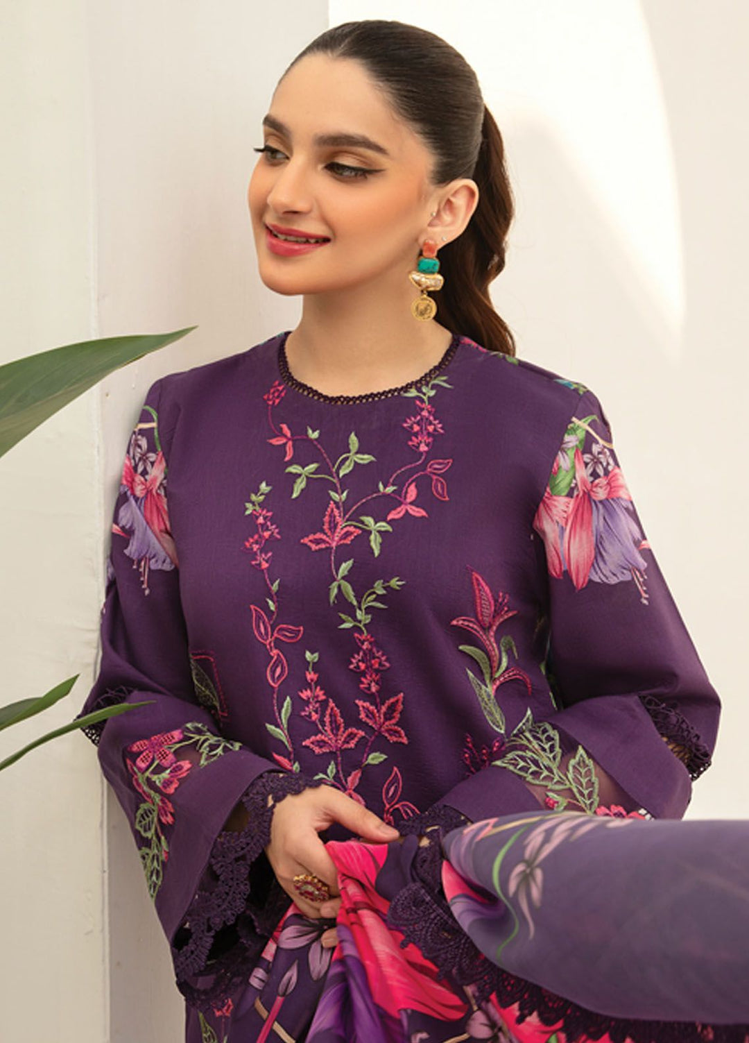 Florance By Rang Rasiya Embroidered Lawn Suits Unstitched 3 Piece RR24F D5 Carnation - Premium Collection