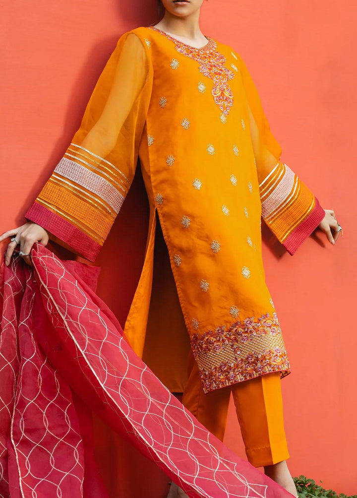 The Woven Palace Pret Embroidered Organza 3 Piece Suit TWP23-F2 WFCST-BO006 NOVA