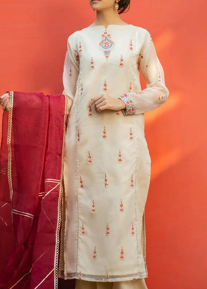 The Woven Palace Pret Embroidered Organza 3 Piece Suit TWP23-F2 WFCST-CR005 ZAVIA