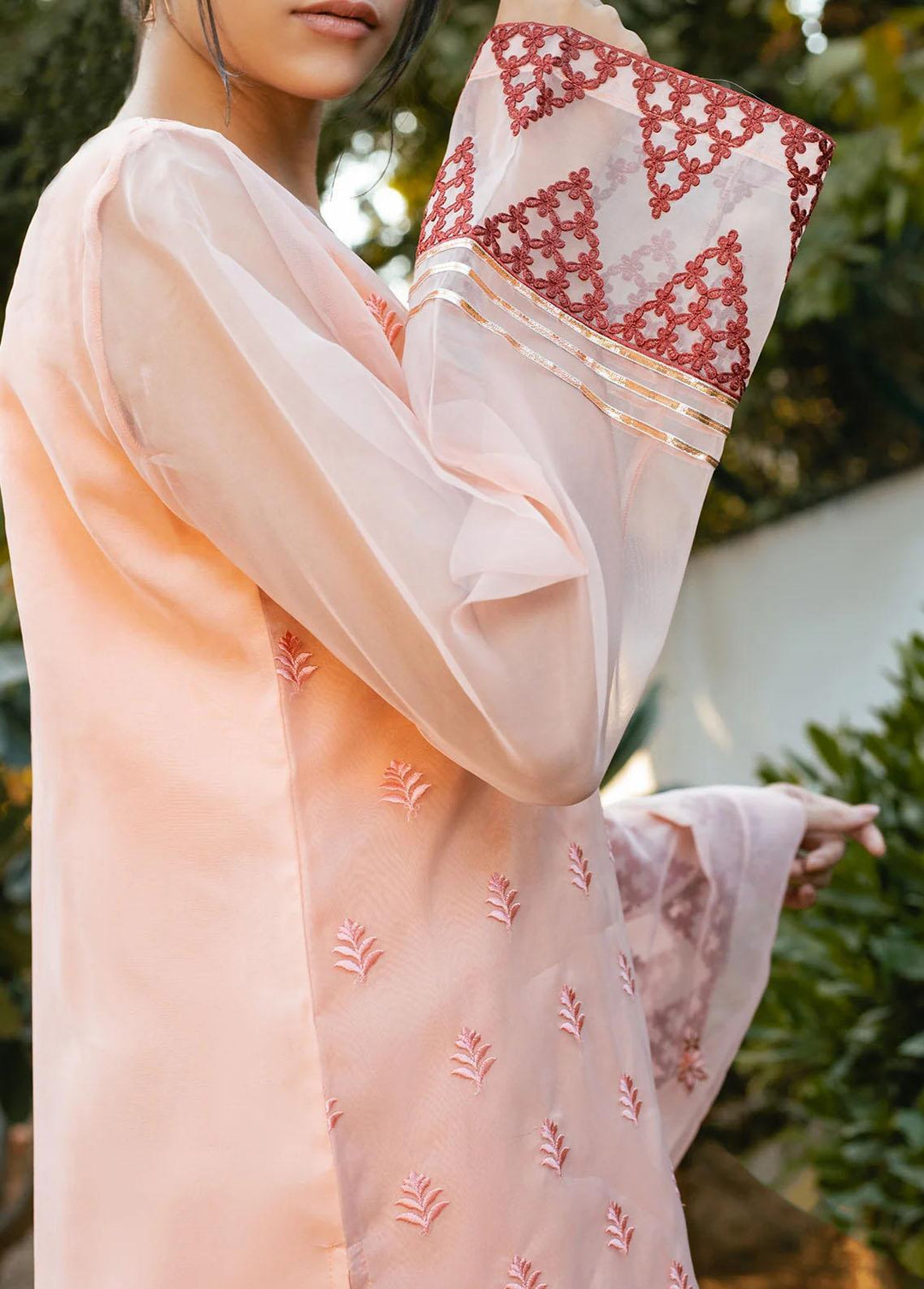The Woven Palace Pret Embroidered Organza 3 Piece Suit TWP23-F2 WFCST-PE010 LUMI
