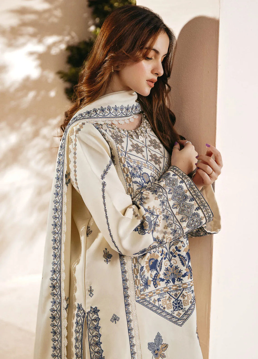 Florent Embroidered Marina Suit Unstitched 3 Piece FL24W FL-2 B - Winter Collection