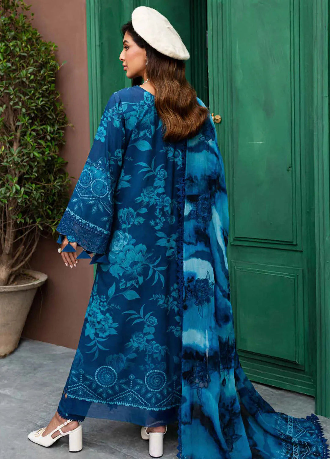 Gardenia By Nureh Embroidered Slub Suit Unstitched 3 Piece NU24GW NSG-161 - Winter Collection