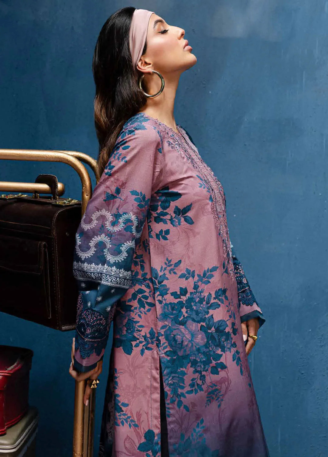 Gardenia By Nureh Embroidered Slub Suit Unstitched 3 Piece NU24GW NSG-167 - Winter Collection