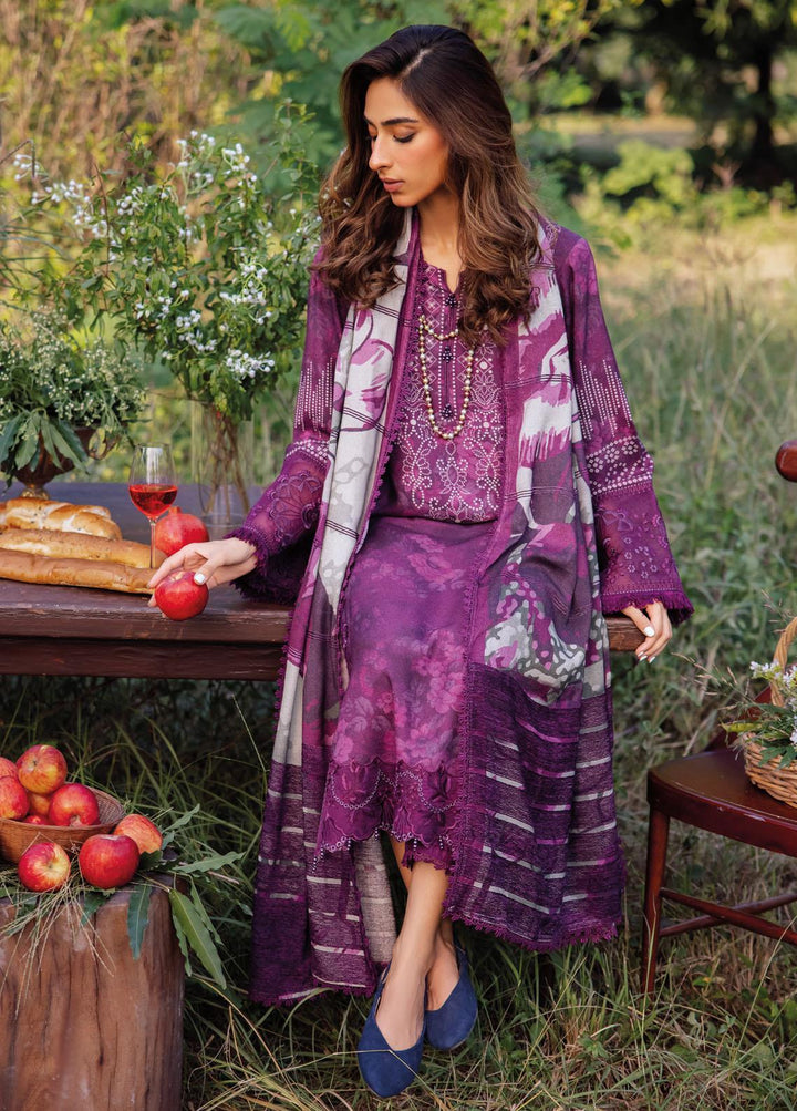 Gardenia By Nureh Embroidered Leather Peach Suits Unstitched 3 Piece NU23LP NSG-137 - Winter Collection