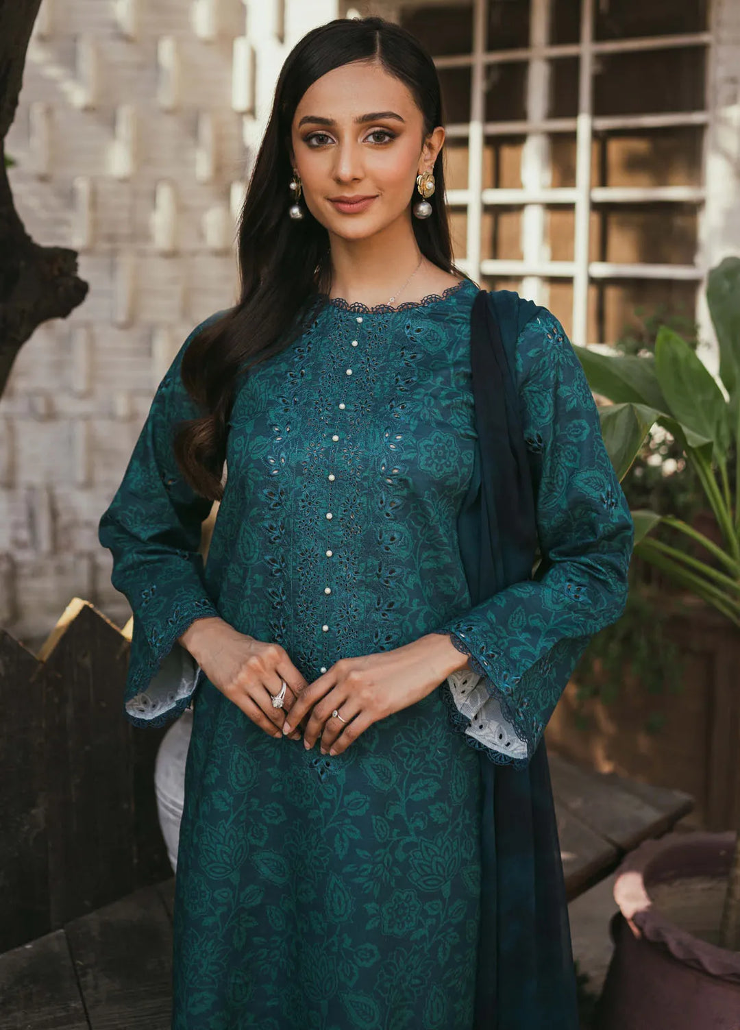 Gardenia Printkari by Humdum Embroidered Lawn Suits Unstitched 3 Piece HD24G D-01 - Summer Collection