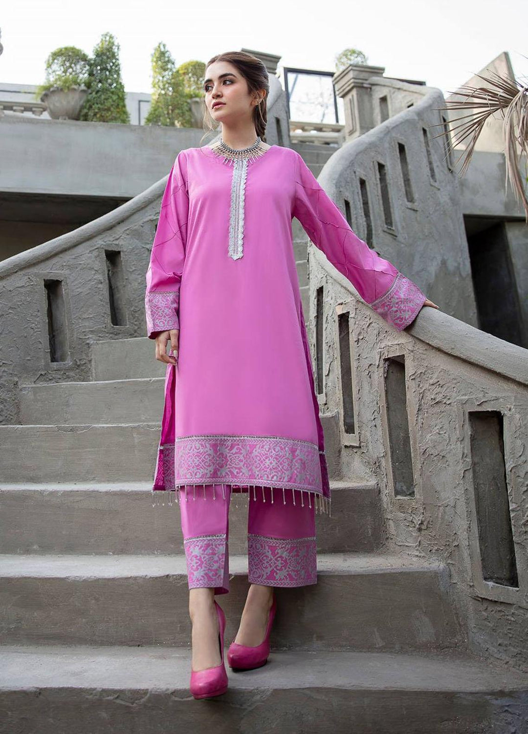 Garnet Clothing Pret Screen Printed Lawn Pret 3 Piece Suit INAYAT