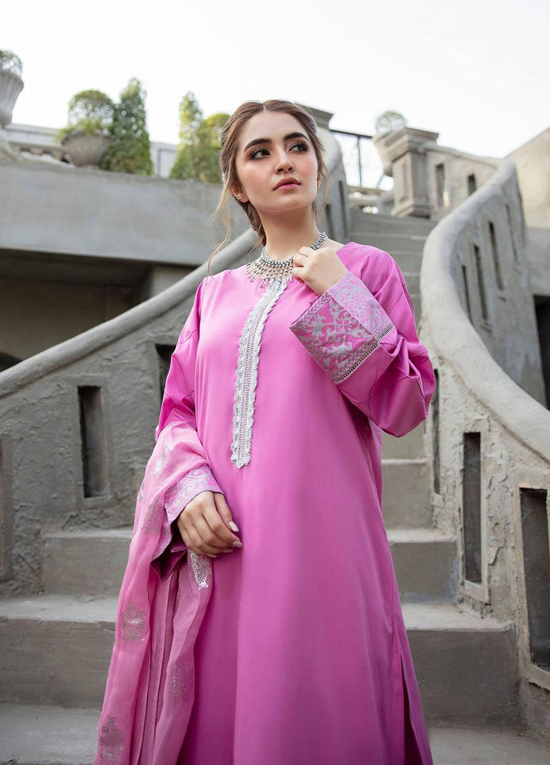 Garnet Clothing Pret Screen Printed Lawn Pret 3 Piece Suit INAYAT