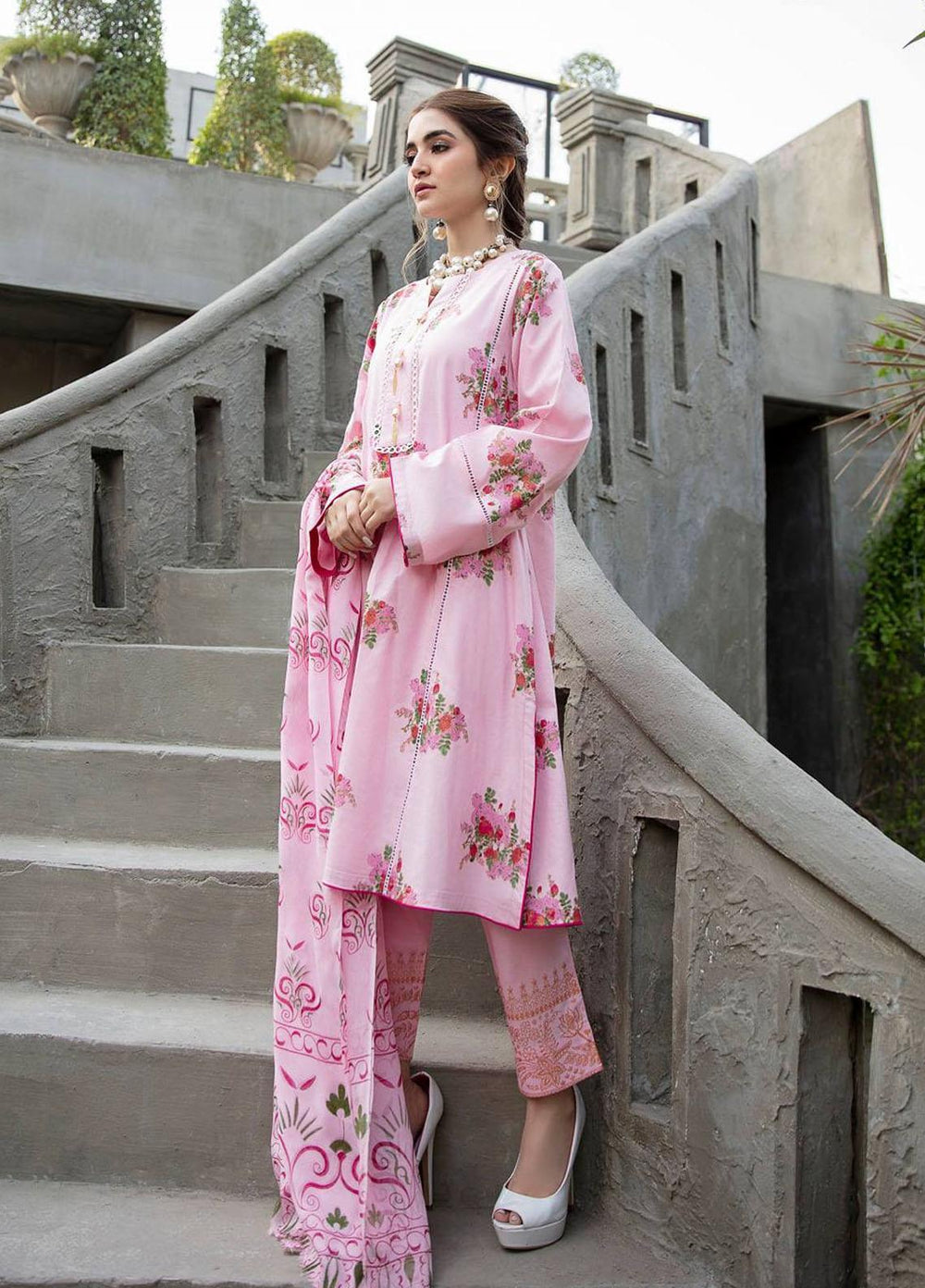 Garnet Clothing Pret Luxury Pret Screen Printed Lawn Shirt GULAAB