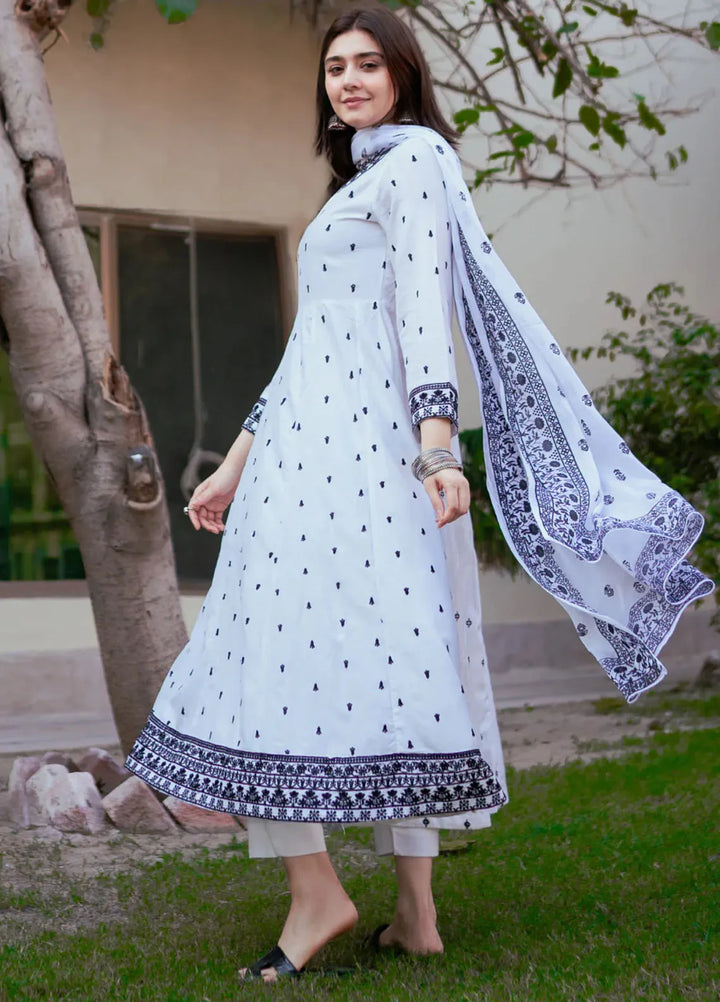 Garnet Pret Embroidered Cotton 3 Piece Suit Zeenia Durefishan Saleem