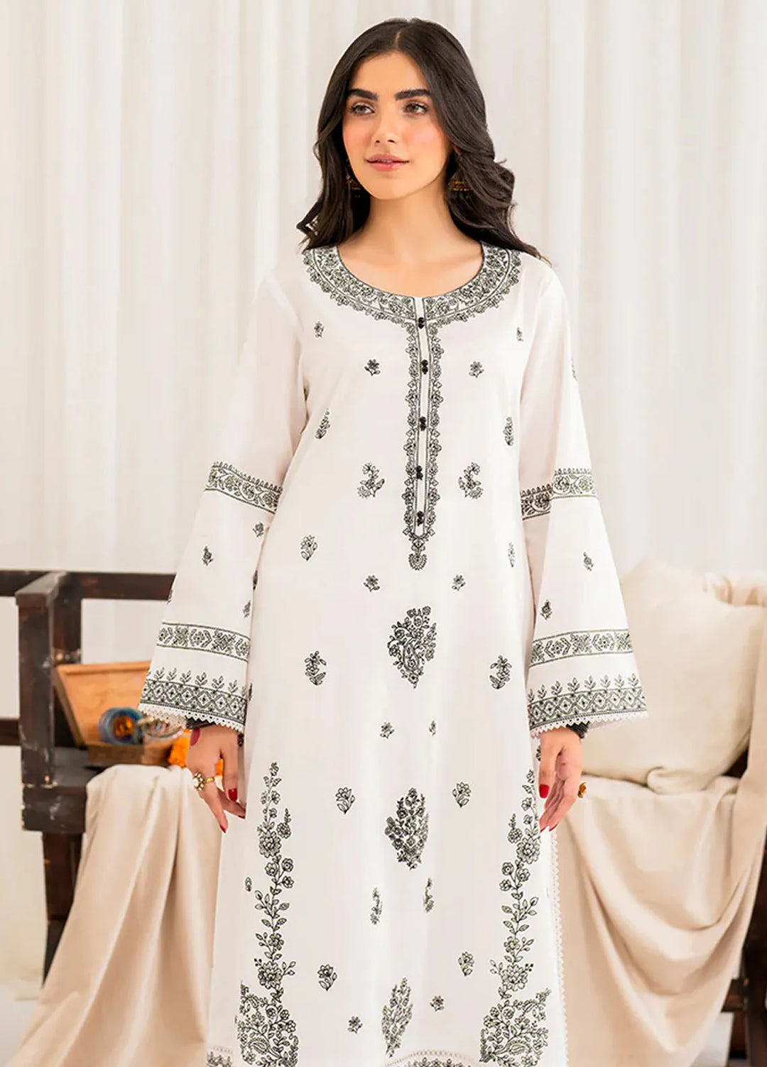 Garnet Pret Printed Cotton Lawn 3 Piece Suit Fozia