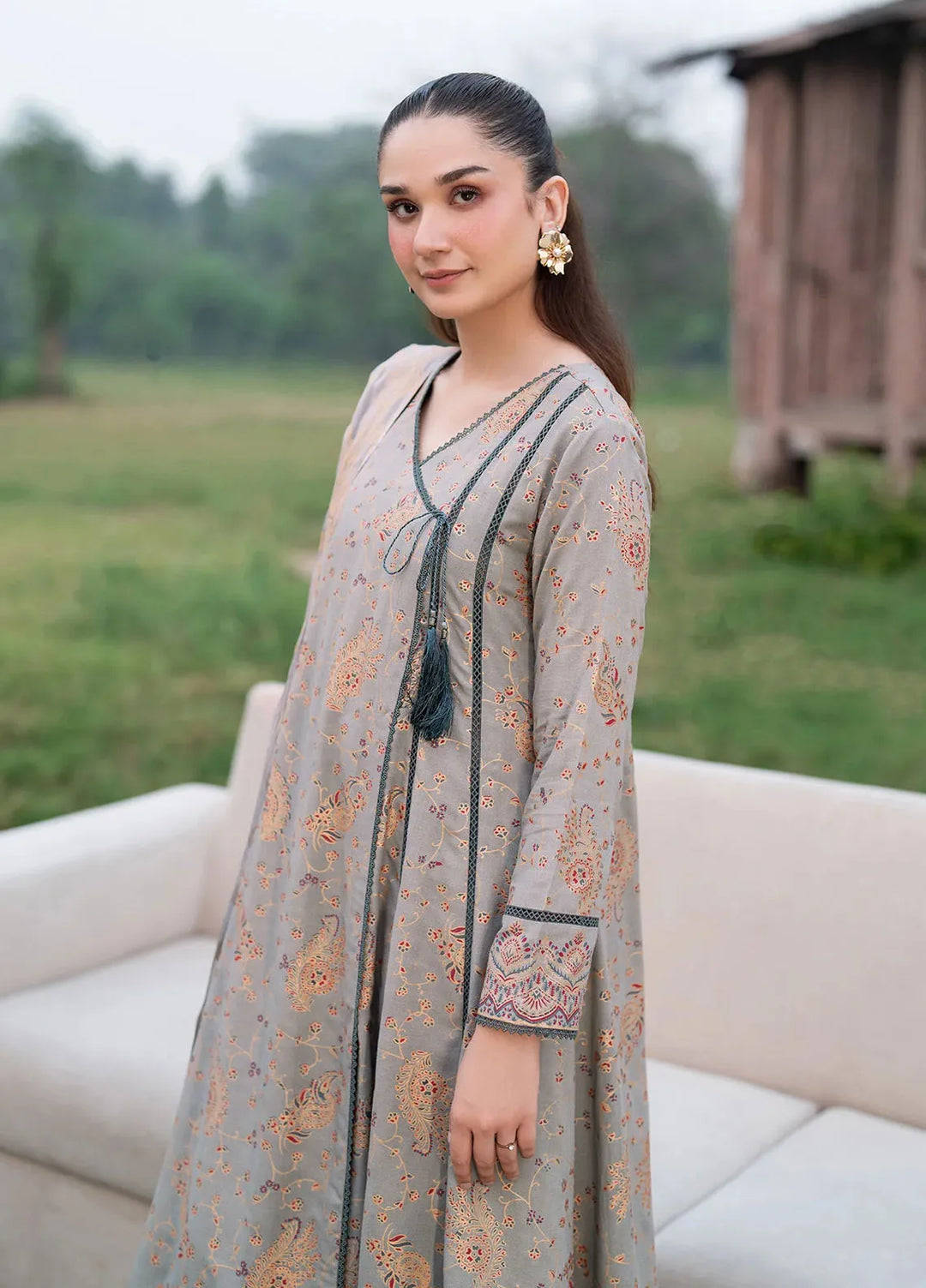 Garnet Pret Printed Dhanak 3 Piece Suit Beryl Grey