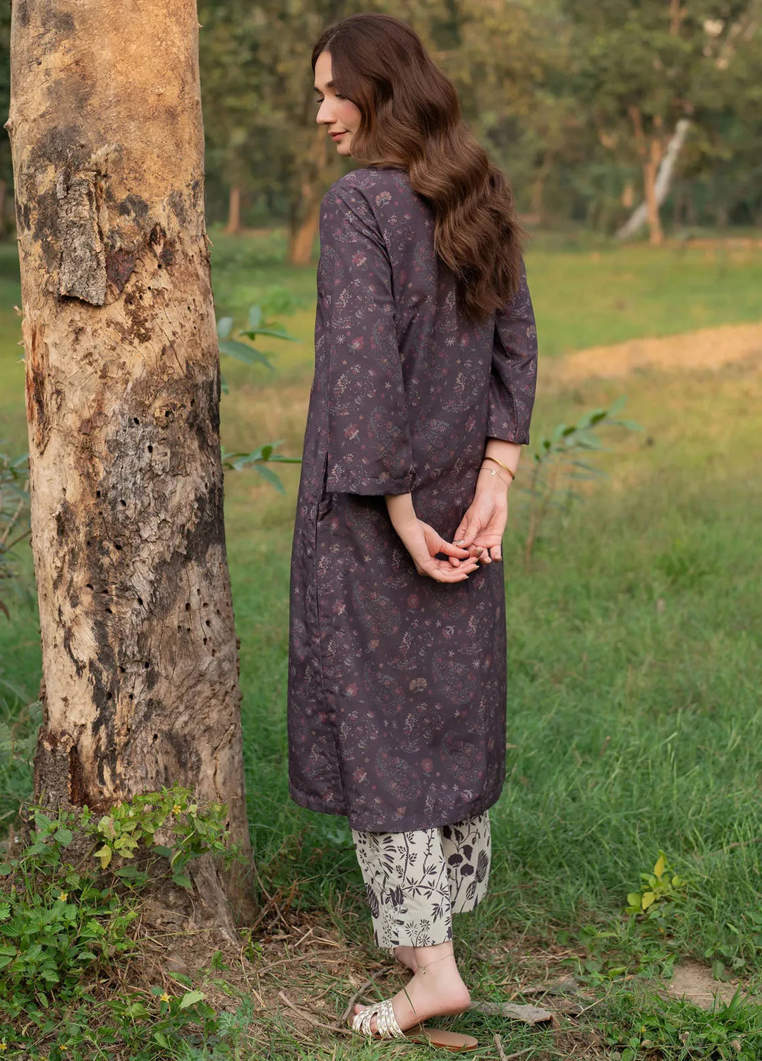 Garnet Pret Printed Khaddar 2 Piece Suit Mahonia
