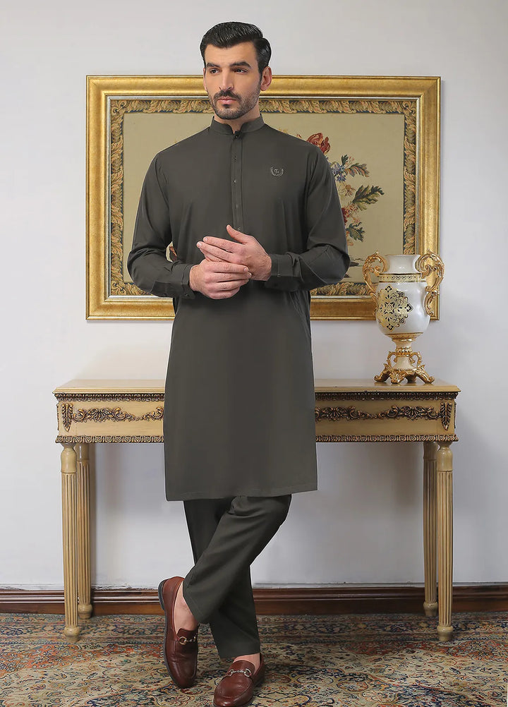 Gem Garments Embroidered Men Kurta Pajama - Ehtasam