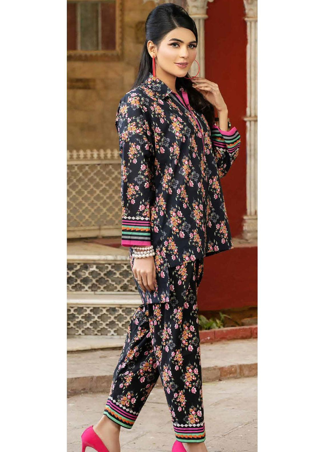 Gul Ahmed Printed Lawn  Unstitched Kurties GA22BG SL-22006 - Single Print Collection