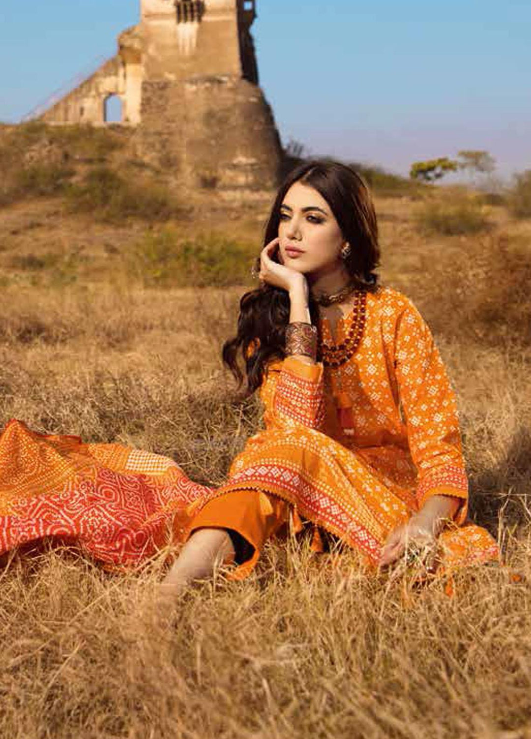 Gul Ahmed Printed Lawn Suits Unstitched 3 Piece GA22CHL CL-22035 A - Summer Lawn Collection