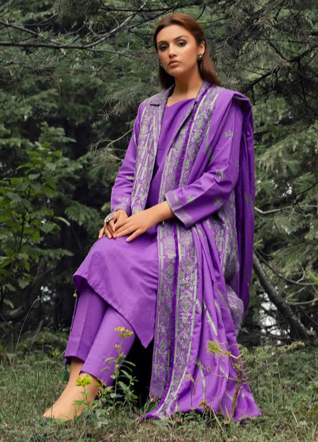 Gul Ahmed Embroidered Khaddar Suits Unstitched 3 Piece GA24UW K-42017 T - Winter Collection