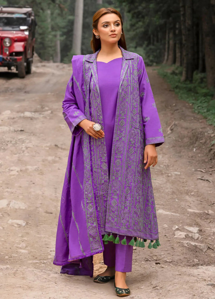 Gul Ahmed Embroidered Light Khaddar Suits Unstitched 3 Piece GA24UW K-42017 L - Winter Collection