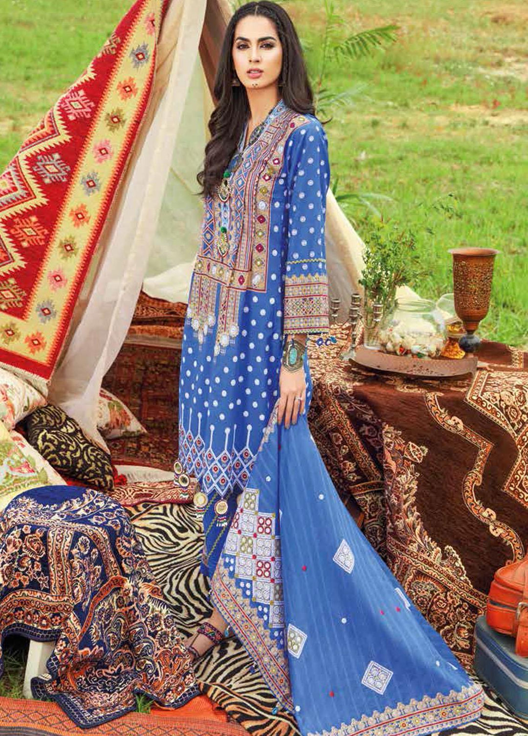 Gul Ahmed Embroidered Lawn Suits Unstitched 3 Piece GA22SB CL-1246 A - Summer Collection