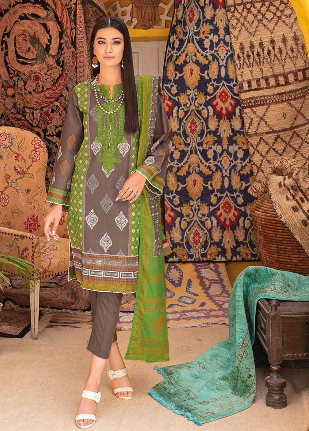Gul Ahmed Embroidered Lawn Suits Unstitched 3 Piece GA22SB CL-22029 - Summer Collection