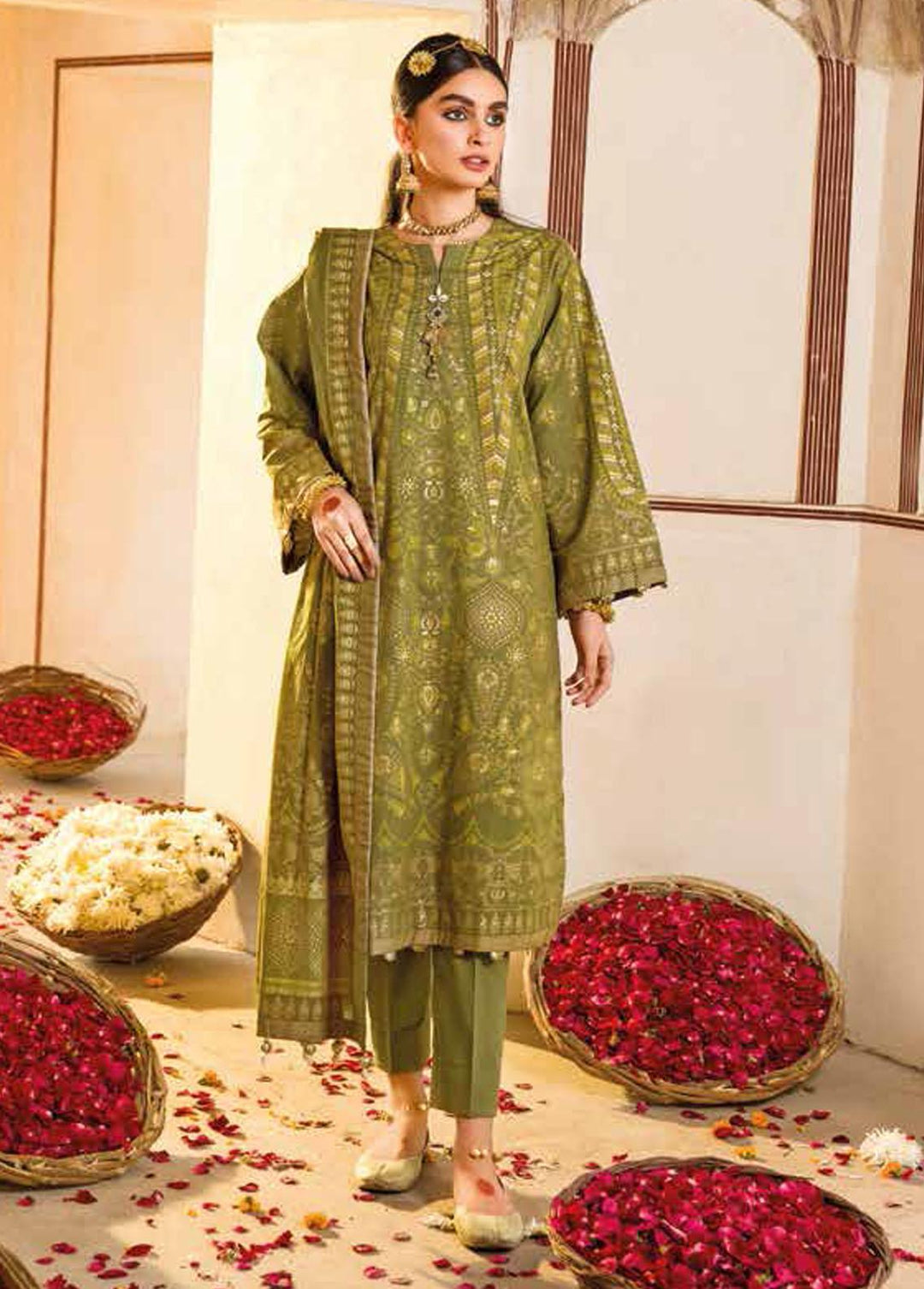 Gul Ahmed Printed Lawn Suits Unstitched 3 Piece GA22SB CL-22216 A - Summer Collection