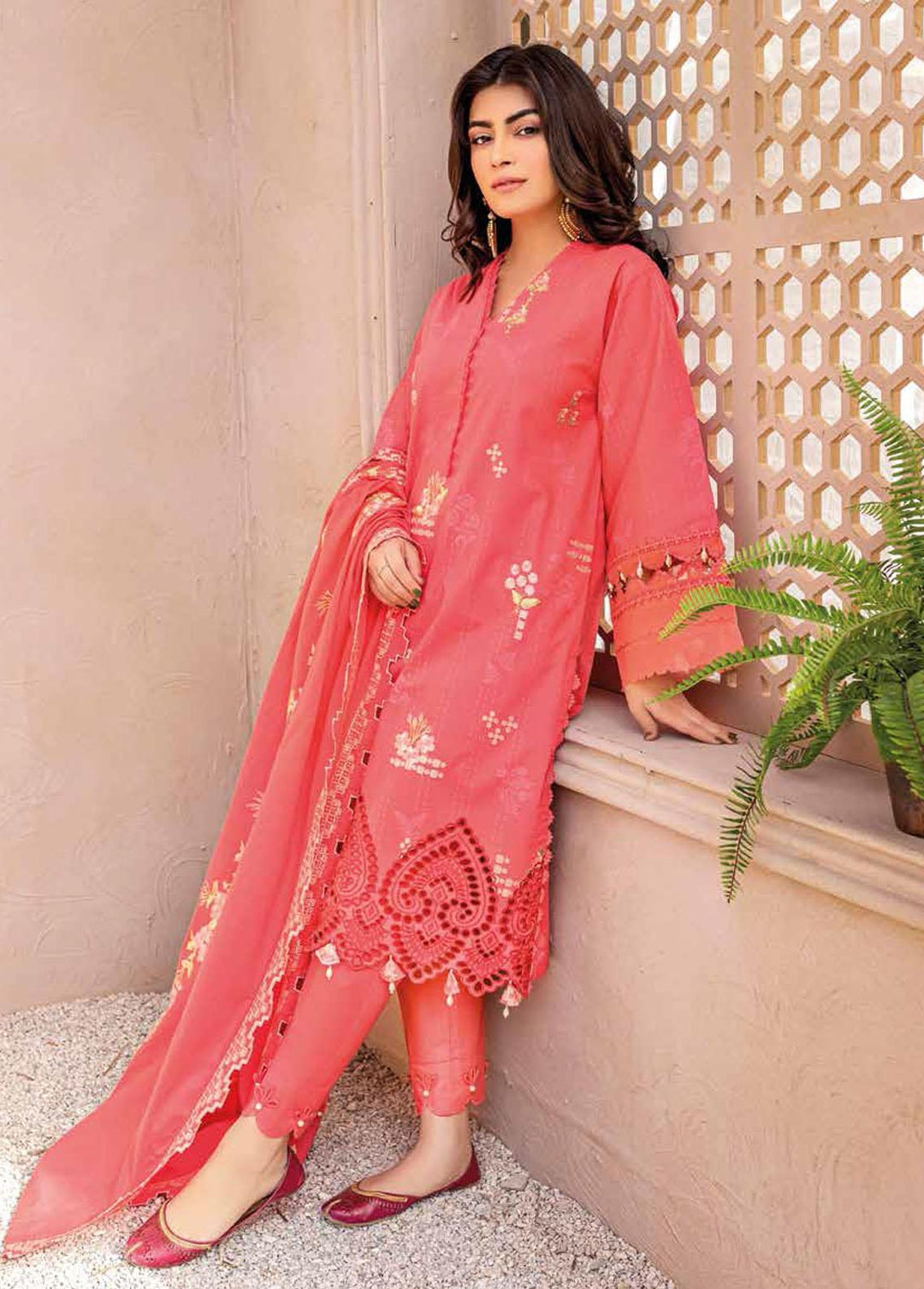 Gul Ahmed Embroidered Lawn Suits Unstitched 3 Piece GA22SB DN-22035 - Summer Collection