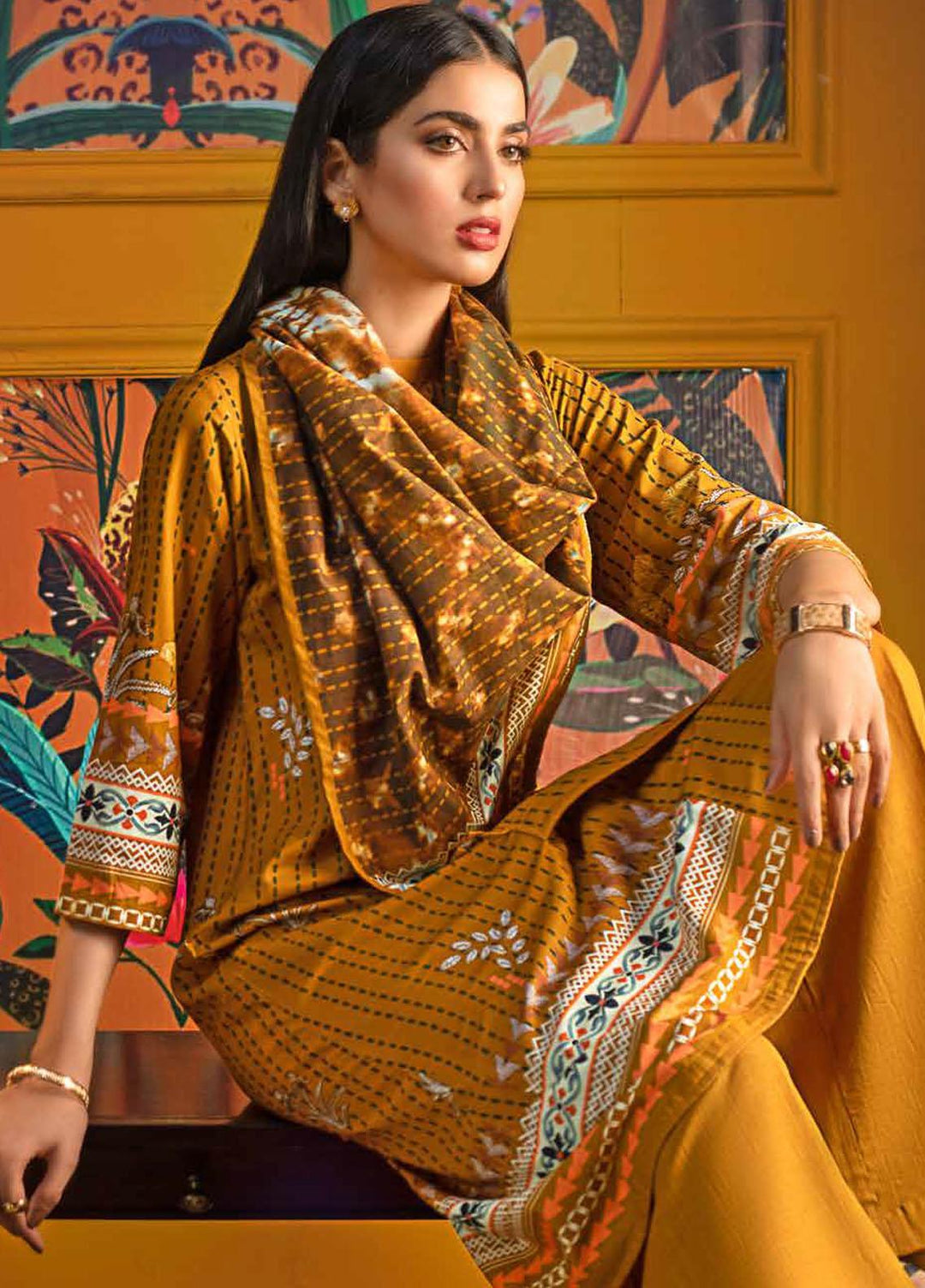 Gul Ahmed Printed Khaddar Suits Unstitched 3 Piece GA21WK K-12038A - Winter Collection