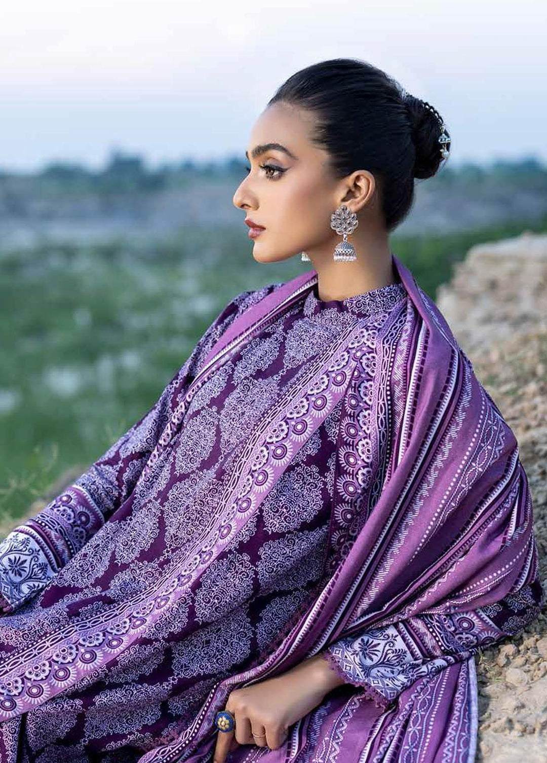 Gul Ahmed Printed Linen Suits Unstitched 3 Piece GA22LN LT-22008B - Winter Collection