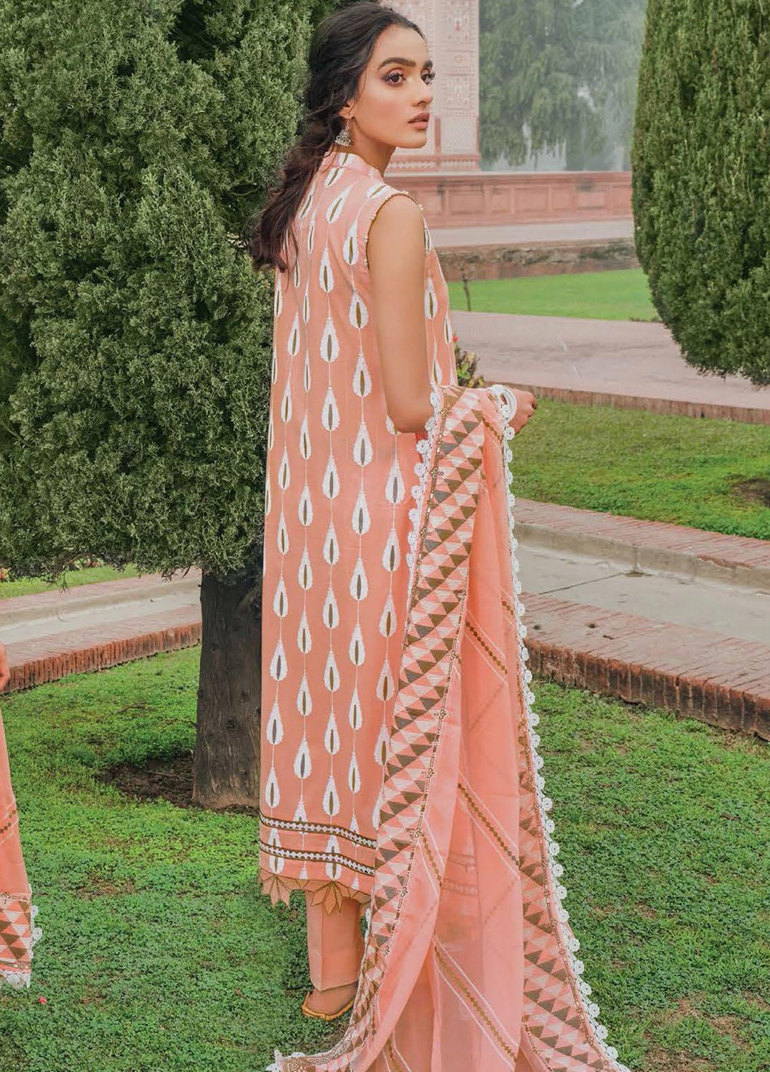 Gul Ahmed Embroidered Dobby Suits Unstitched 3 Piece GA22LF FE22037 - Luxury Eid Collection