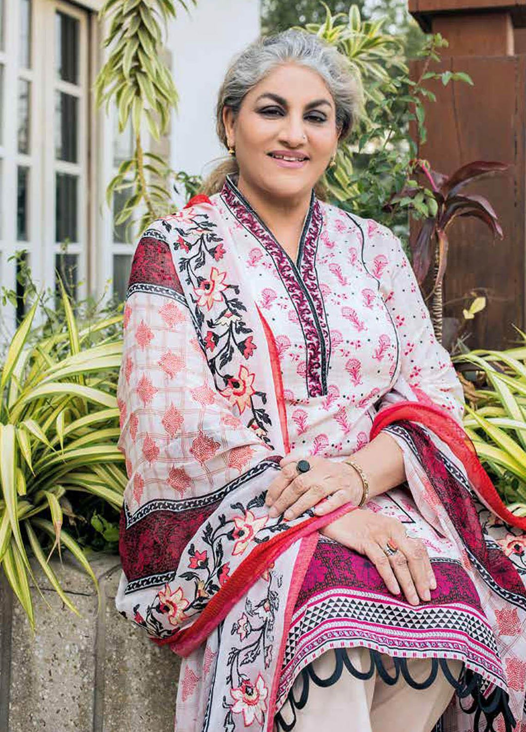 Gul Ahmed Embroidered Lawn Suits Unstitched 3 Piece GA21M BM-187 - Summer Collection
