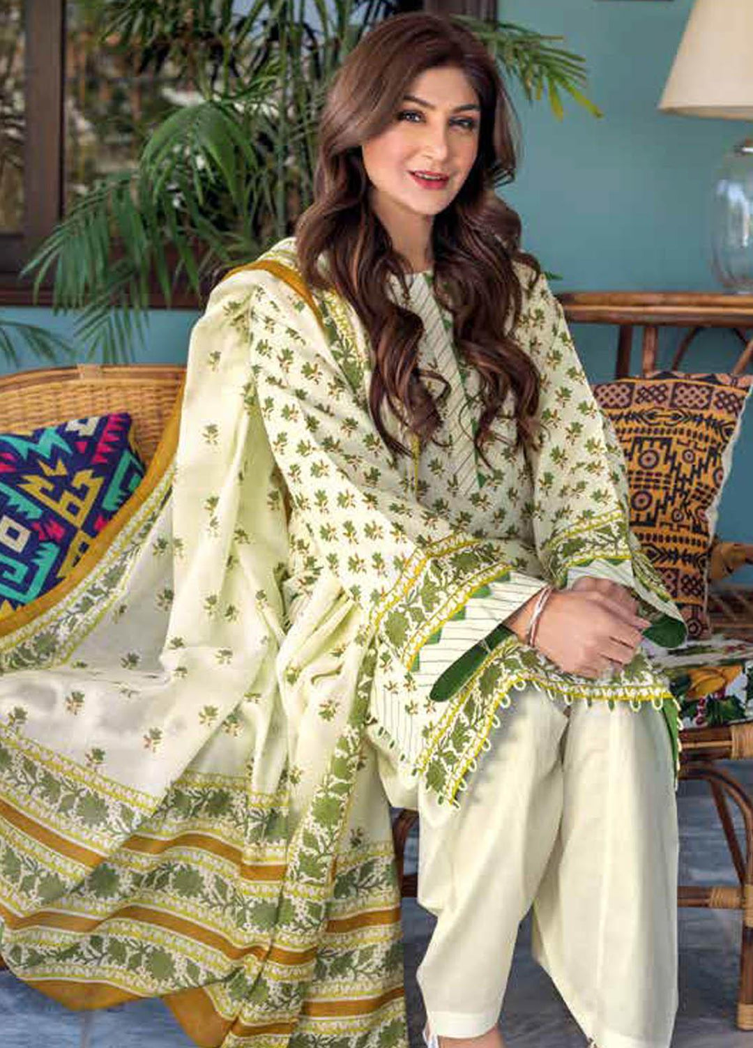 Gul Ahmed Printed Lawn Suits Unstitched 3 Piece GA21M CL-1100 A - Summer Collection