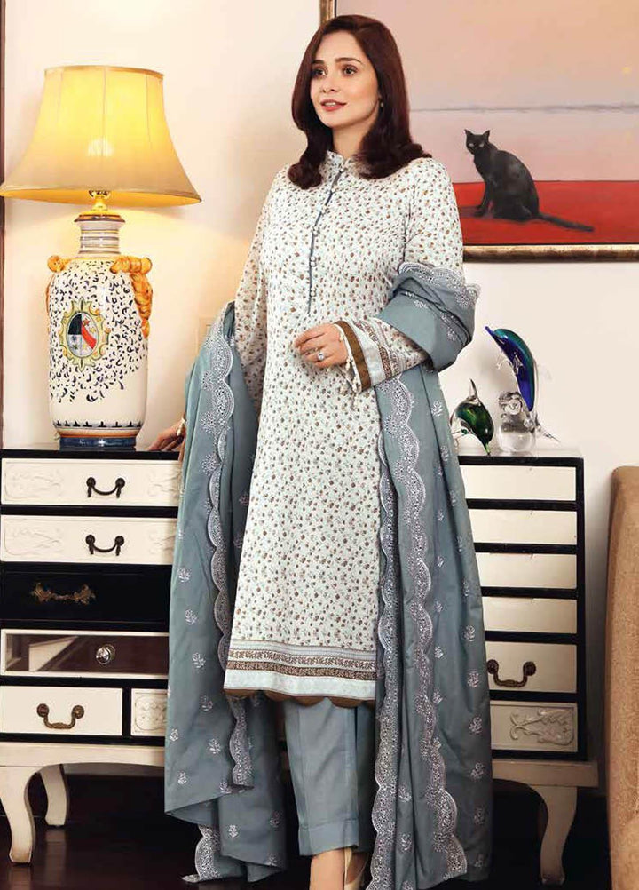Gul Ahmed Embroidered Lawn Suits Unstitched 3 Piece GA21M CL-1276 - Summer Collection