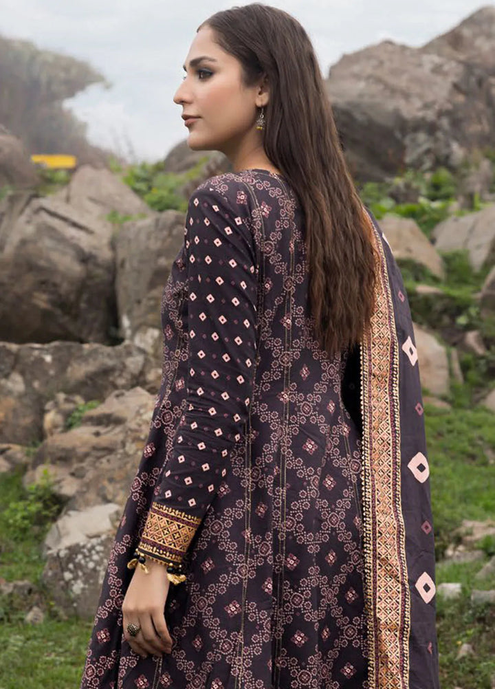 Gul Ahmed Printed Light Khaddar Suits Unstitched 3 Piece GA24UW K-42004 L - Winter Collection